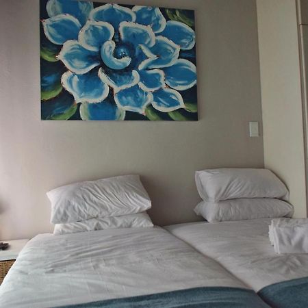 Zonnevanger Guesthouse Noorder-Paarl Екстериор снимка